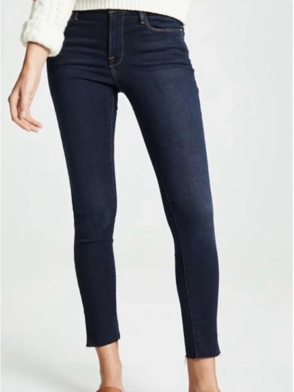 Frame Denim Le Skinny de Jeanne with side slit